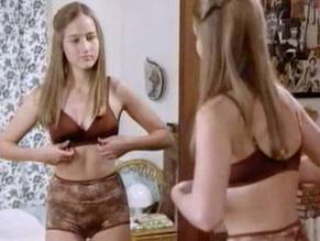 Leelee SobieskiSexy in A Soldier's Daughter Never Cries