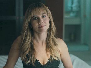  alt="Linda Cardellini Sexy in Dtf St. Louis"
