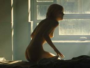 Blade runner mackenzie davis nude Mackenzie Davis