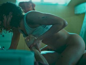  alt="Manon Bresch Sexy in Privileges"