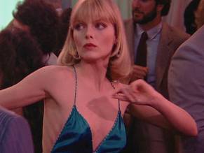 michelle pfeiffer nude in scarface