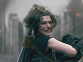 Milla JovovichSexy in Resident Evil: Afterlife