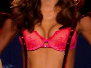 Miranda KerrSexy in The Victoria's Secret Fashion Show 2009