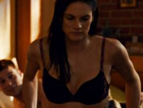 Missy PeregrymSexy in Rookie Blue