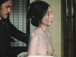 Naoko Otani  nackt