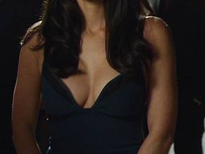 Olivia Munn Boobs