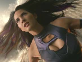 Olivia MunnSexy in X-Men: Apocalypse