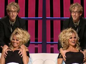Pamela AndersonSexy in Comedy Central Roast of Pam Anderson