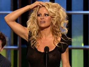 Pamela AndersonSexy in Comedy Central Roast of Pam Anderson