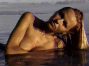 Pamela AndersonSexy in Pamela Anderson with the Girls of Eden Quest