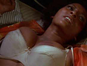 Pam GrierSexy in Foxy Brown