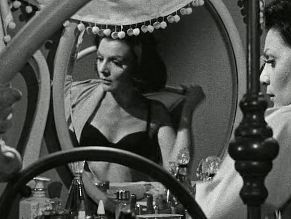 Patricia Huston Sexy in Experiment In Terror