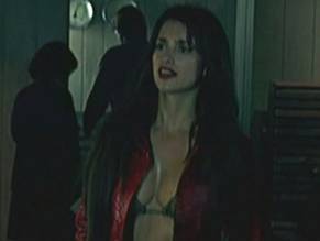Penelope CruzSexy in Don't Tempt Me