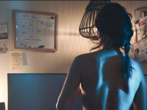  alt="Rainey Qualley Sexy in Pig Hill"