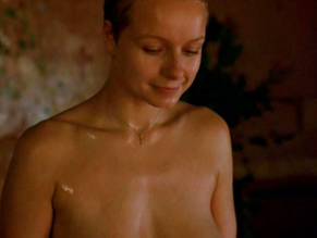 Samantha morton boobs