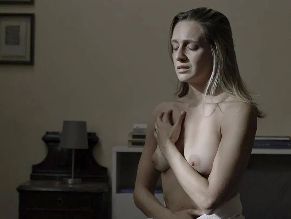  alt="Sara Drago Sexy in Io Ti Conosco"