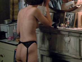 Sigorney Weaver Naked