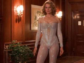 Sigourney WeaverSexy in Heartbreakers