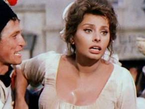Sophia LorenSexy in Madame Sans-Gene