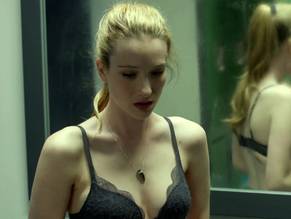 Sophie LoweSexy in The Returned