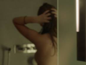 Stefanie scott topless