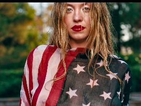  alt="Sydney Sweeney Sexy in Euphoria"