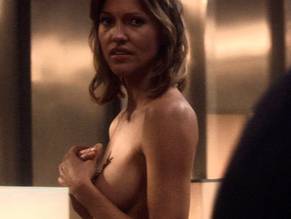 Tricia HelferSexy in Battlestar Galactica