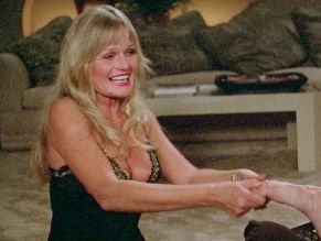 alt="Valerie Perrine Sexy in Can't Stop The Music"