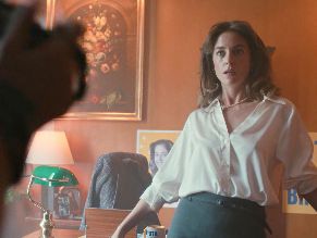  alt="Victoria Guerra Sexy in Turn Of The Tide"