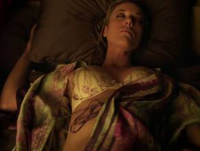 Zoie PalmerSexy in Lost Girl