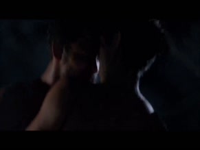 SOPHIE CHARLOTTE NUDE/SEXY SCENE IN REZA A LENDA