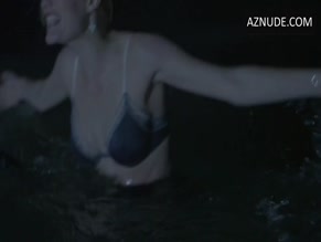 ASHLEY HINSHAW NUDE/SEXY SCENE IN A RISING TIDE
