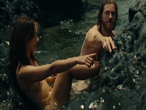 ASIA ORTEGA NUDE/SEXY SCENE IN FRAGMENTOS