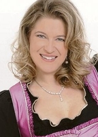 Profile picture of Monique Hürner