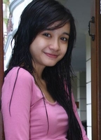 Profile picture of Laudya Cynthia Bella