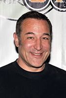 Profile picture of Sam Simon