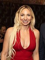 Profile picture of Andrea Catsimatidis