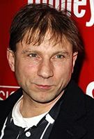 Profile picture of Simon McBurney