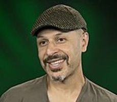 Profile picture of Maz Jobrani