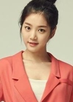 Profile picture of Lee Yoo-Bi