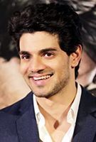 Profile picture of Suraj Pancholi