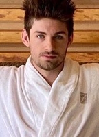 Profile picture of Zachary Macdonald