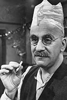 Profile picture of Warren Mitchell