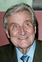 Profile picture of Patrick Macnee