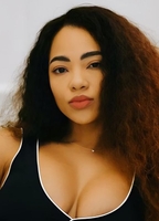 Profile picture of Amanda Du-Pont