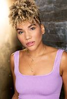 Profile picture of Emmy Raver-Lampman