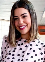 Profile picture of Vivian Amorim