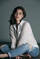 Profile picture of Anne Curtis