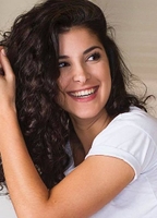 Profile picture of Giovana Fagundes