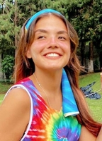 Profile picture of Stefany Vaz